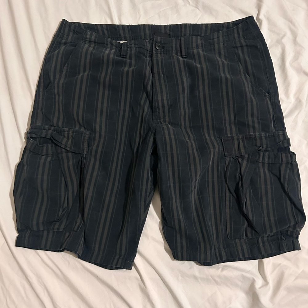 Patagonia Cargo Shorts Mens Size 38 Stripes Black Gray Organic Cotton 11" Inseam